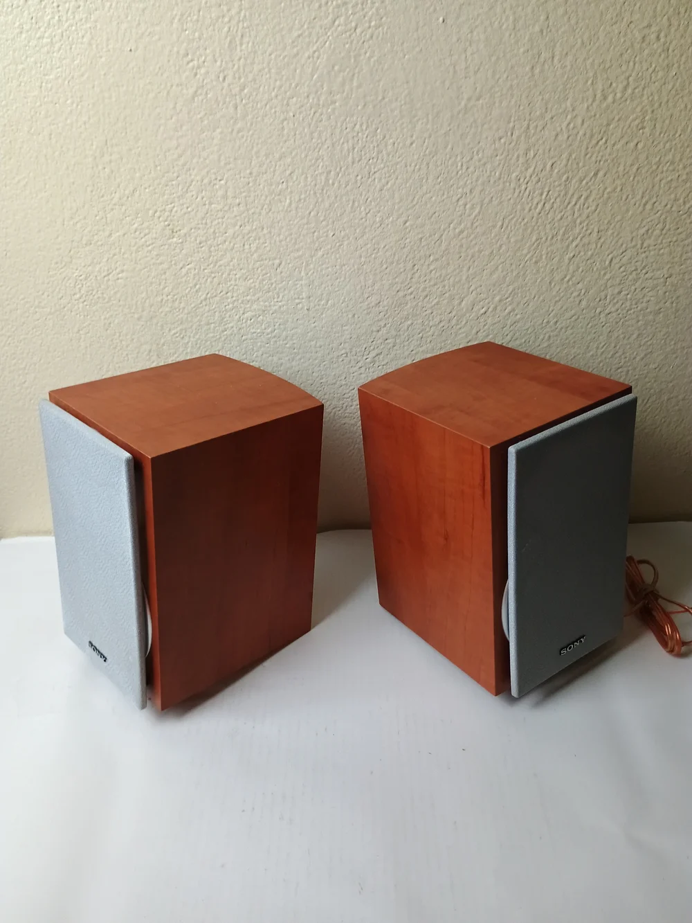 Sony SS-CEX100 Woodengrain Bookshelf Speakers Set Of 2